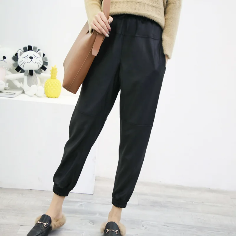 Celebrity Temperament Frosted Sheepskin Cropped Pants For Children's Matte Suede Lace Up Waist Closure Sheepskin Casual Loose Fi
Celebrity Temperament Frosted Sheepskin Cropped Pants For Children's Matte Suede Lace Up Waist Closure Sheepskin Casual Loose Fi