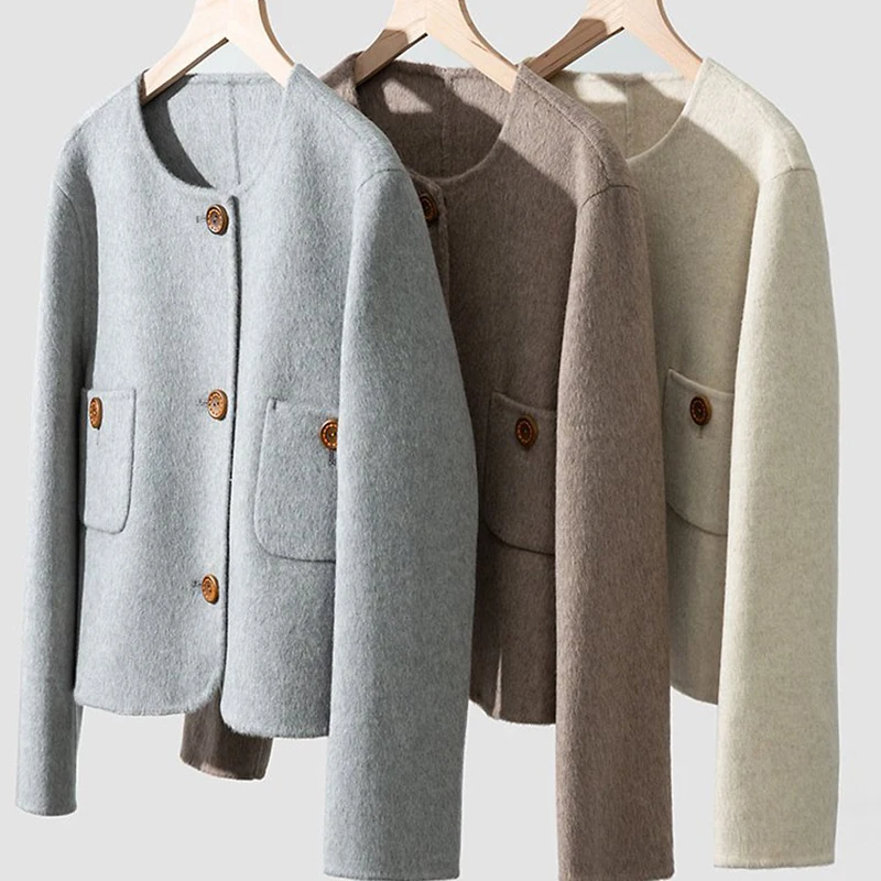 women's autumn and winter thick double-sided woolen short coat middle section wool coat
women's autumn and winter thick double-sided woolen short coat middle section wool coat