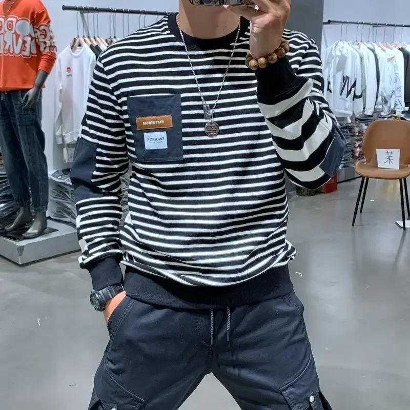 Male Clothes Patchwork Striped Pocket Sweatshirt for Men Hoodieless Pullover Top Pastel Color Autumn Free Shipping Low Price Emo
Male Clothes Patchwork Striped Pocket Sweatshirt for Men Hoodieless Pullover Top Pastel Color Autumn Free Shipping Low Price Emo
