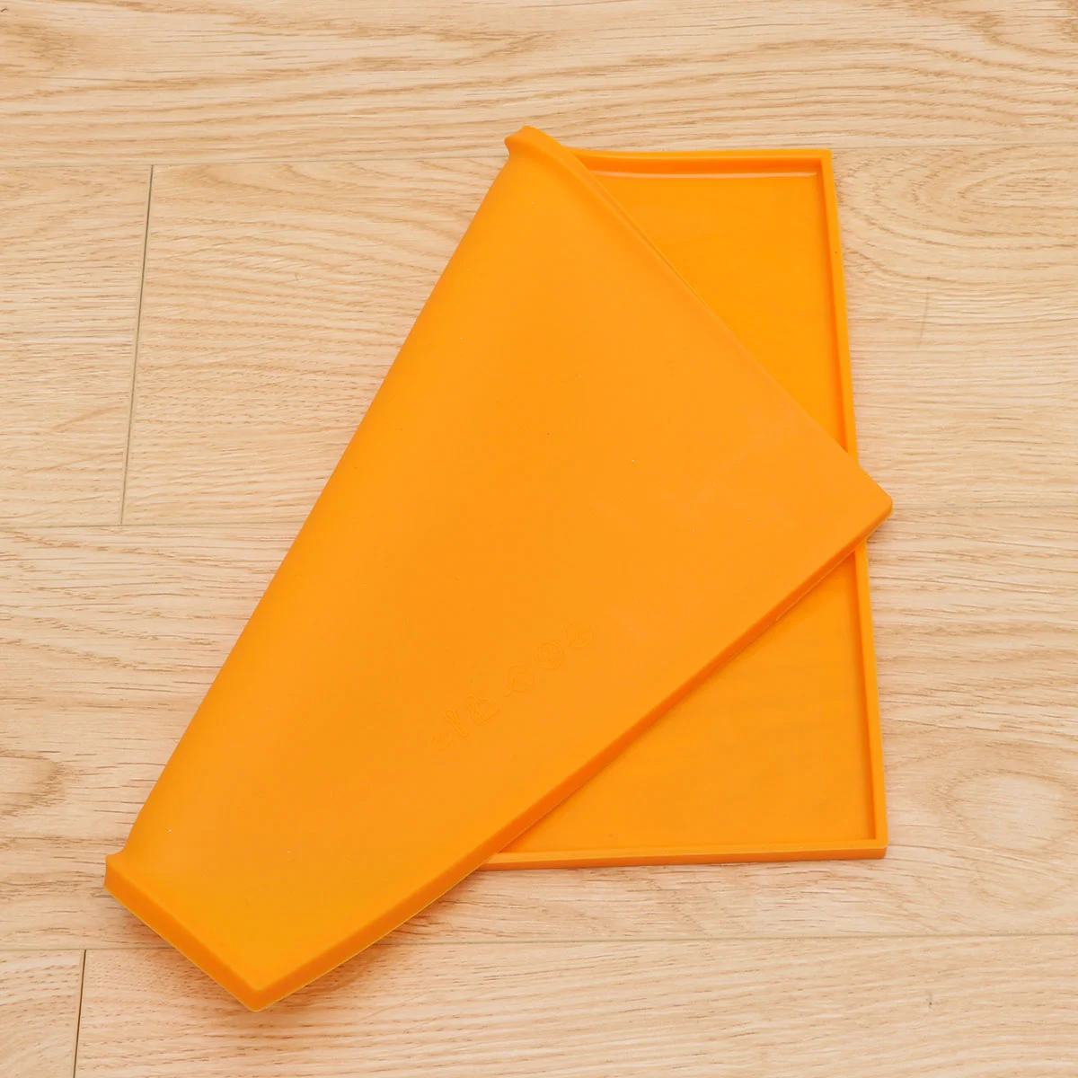 Mikikit Car Tray Car Tray Dog Bowl Mat Silicone Pet Food Mat Premium Cat Feeding Mat Dog Food Mat Non-Stick Pet Food Feeding
Mikikit Car Tray Car Tray Dog Bowl Mat Silicone Pet Food Mat Premium Cat Feeding Mat Dog Food Mat Non-Stick Pet Food Feeding
