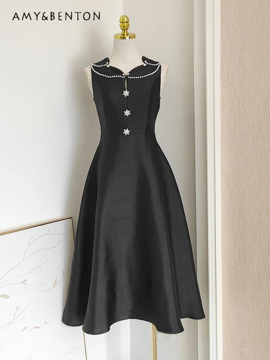 

2024 Summer New French Hepburn Style Elegant Sleeveless Black Dress High End Exquisite Rhinestone Hollow Slim Dress for Women