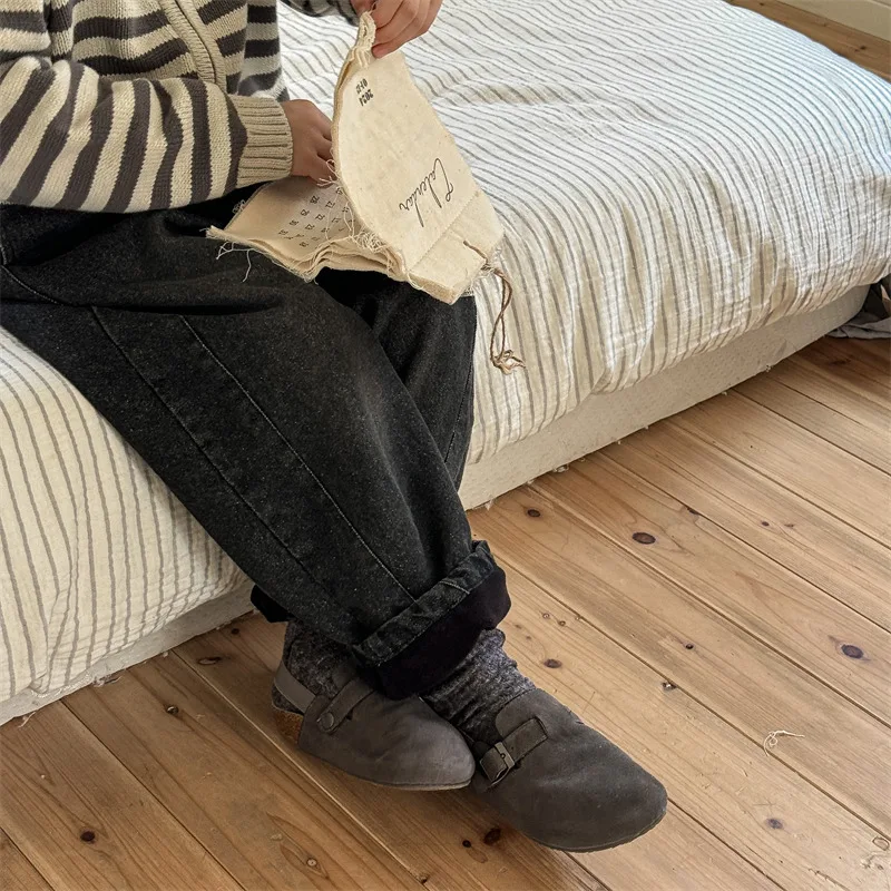 2025 Winter New Children Plus Velvet Thick Jeans Letter Print Girls Trousers Baby Boy Fleece Denim Pants Kids Warm Pants 20 S938a56e804234cf1823dbf349520abefp