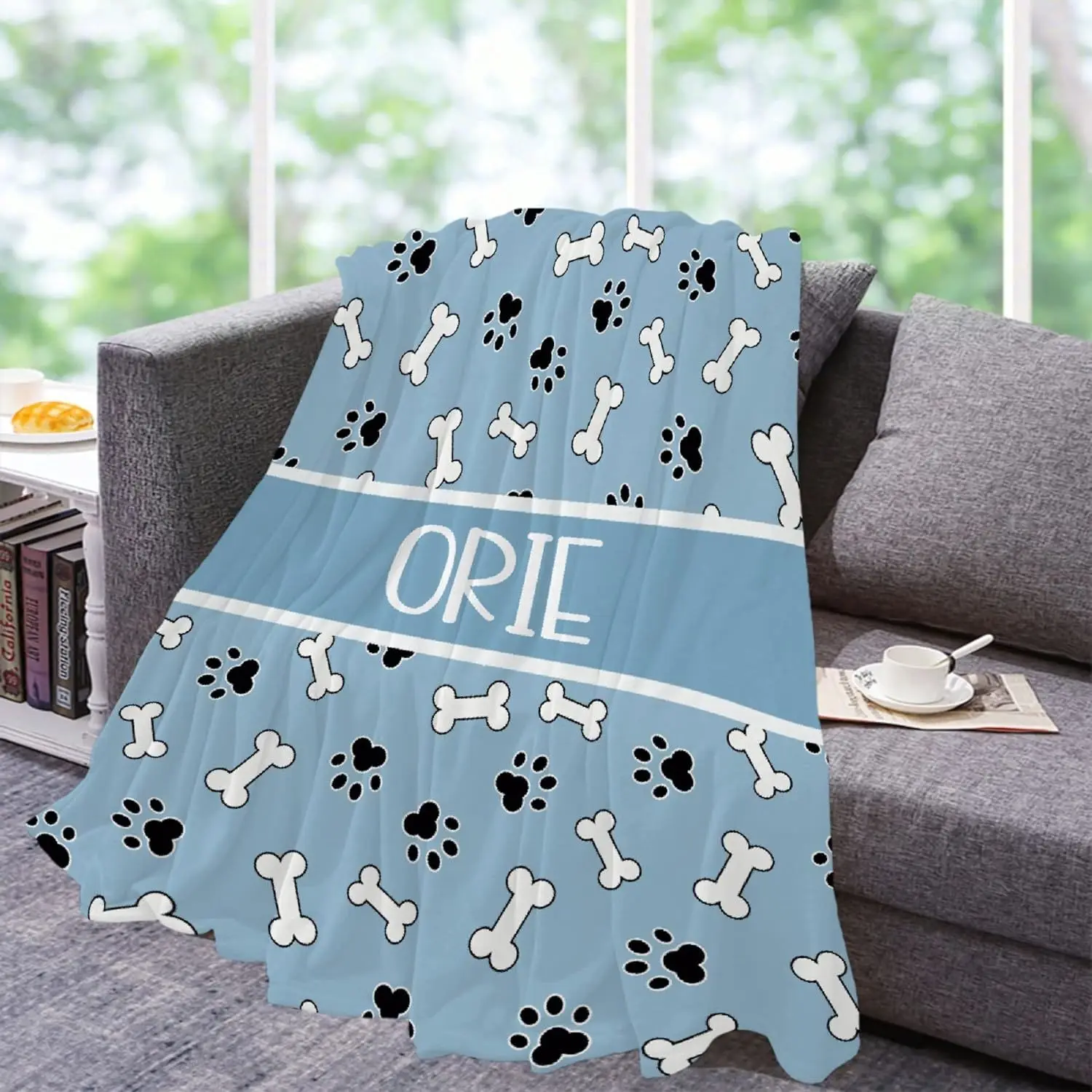 Personalized Photo Blanket - Personalized Dog Blanket with Claw Names and Bones, Birthday and Christmas Souvenir Gifts
Personalized Photo Blanket - Personalized Dog Blanket with Claw Names and Bones, Birthday and Christmas Souvenir Gifts