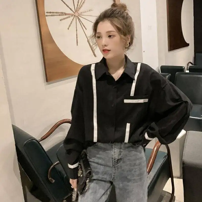 Fashion Lapel Spliced Pockets All-match Shirt Women's Clothing 2023 Spring New Loose Casual Tops Office Lady Blouse
Fashion Lapel Spliced Pockets All-match Shirt Women's Clothing 2023 Spring New Loose Casual Tops Office Lady Blouse