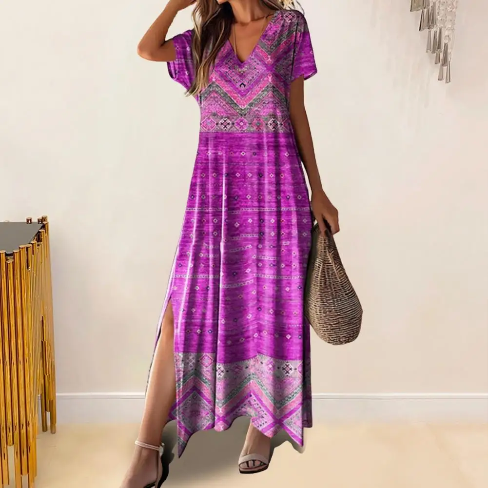 

Split Hem Dress Bohemian Style Vacation Maxi Dress with 3d Print Side Split Plus Size Women's Loose V Neck A-line Ankle Length