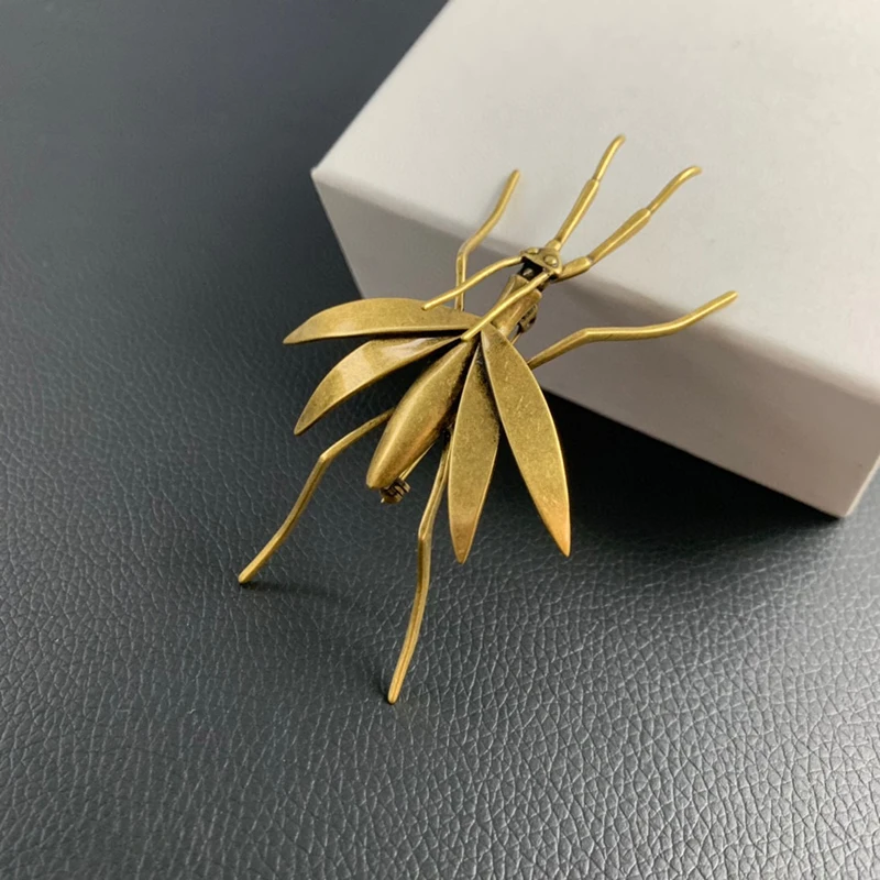 Brand Fashion Jewelry Vintage Vintage Style Insect Brooch Sweater Jewelry Light Gold Color Fine Quality Cute Lovely Luxury
Brand Fashion Jewelry Vintage Vintage Style Insect Brooch Sweater Jewelry Light Gold Color Fine Quality Cute Lovely Luxury