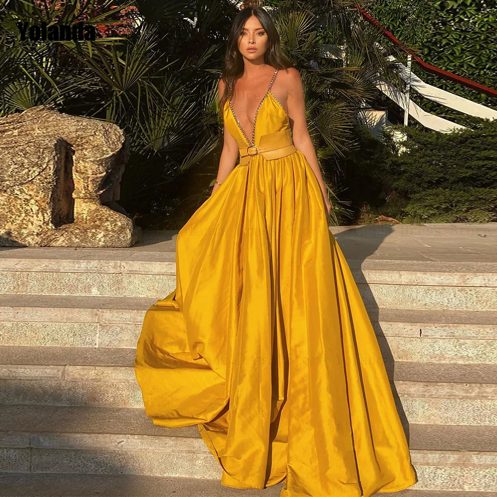 Fashion A-line Evening Dresses Spaghetti Strap Draped Pleat Open Back V-Neck Sleeveless Party Dress Floor Length Robe de soirée
Fashion A-line Evening Dresses Spaghetti Strap Draped Pleat Open Back V-Neck Sleeveless Party Dress Floor Length Robe de soirée