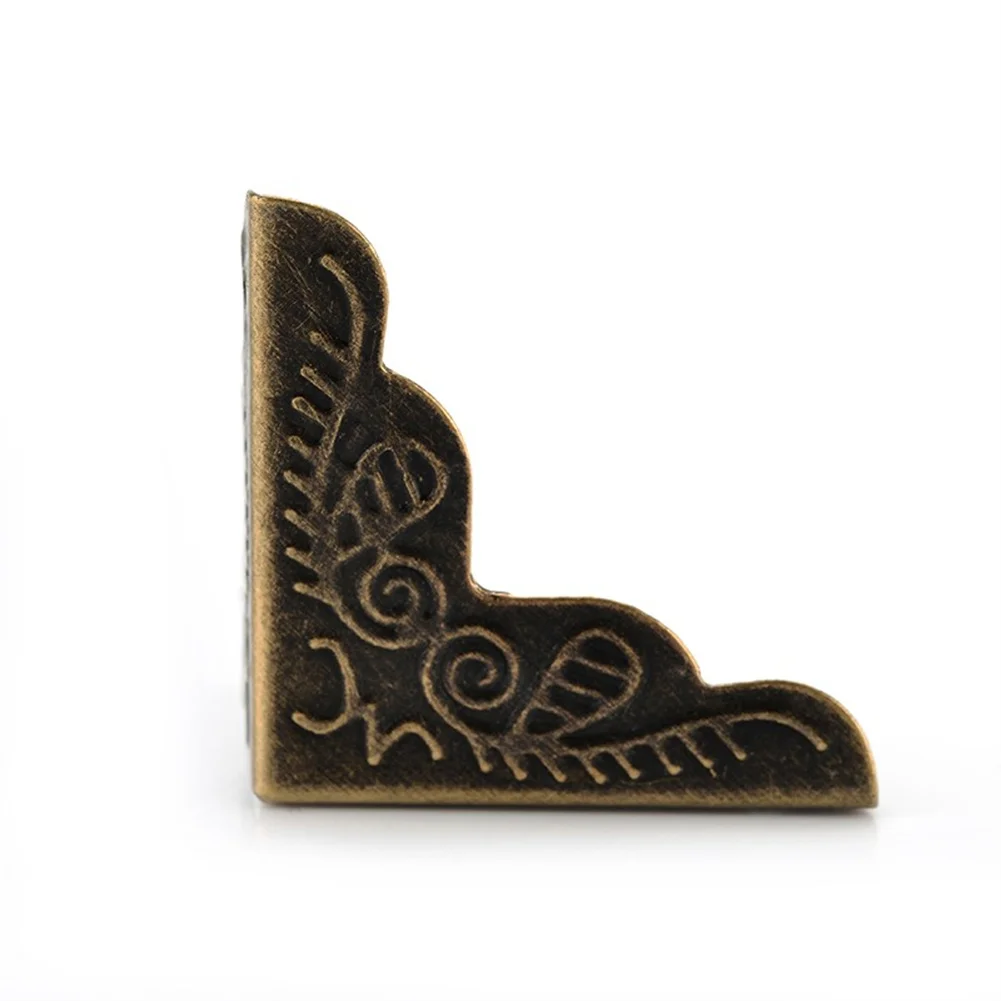 12pcs 3.6cm X 2.4cm Decorative Jewelry Printed Wooden Box Case Table Picture Photo Frame Corner Protector Cover Guard
12pcs 3.6cm X 2.4cm Decorative Jewelry Printed Wooden Box Case Table Picture Photo Frame Corner Protector Cover Guard