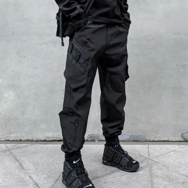 

2024 Autumn New Men Multi-pocket Zipper Design Tactical Cargo Pants Y2K High Street Techwear Ankle-tied Pants pantalones шорты