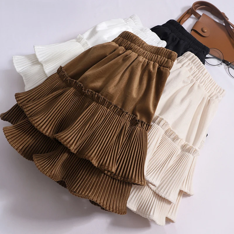 

2023 New Elastic High Waist Pleated Umbrella Skirt Fashion A-line Fluffy Short Skirt Sweet and Spicy Velvet Cake Skirt