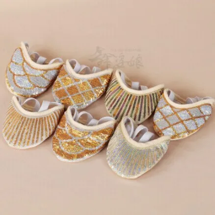 New Arrival 2015 Belly Dance Shoes Nice design Dancing Ballet Latin Shoes with Dichotomanthes soft-soled shoes female
New Arrival 2015 Belly Dance Shoes Nice design Dancing Ballet Latin Shoes with Dichotomanthes soft-soled shoes female