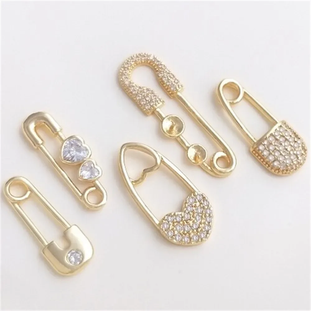 Микро инкрустированные Цирконом 14K позолоченный кулон в форме булавки с жемчужной опорой серьги «сделай сам», ожерелье Очаровательная подвеска K455
Микро инкрустированные Цирконом 14K позолоченный кулон в форме булавки с жемчужной опорой серьги «сделай сам», ожерелье Очаровательная подвеска K455
