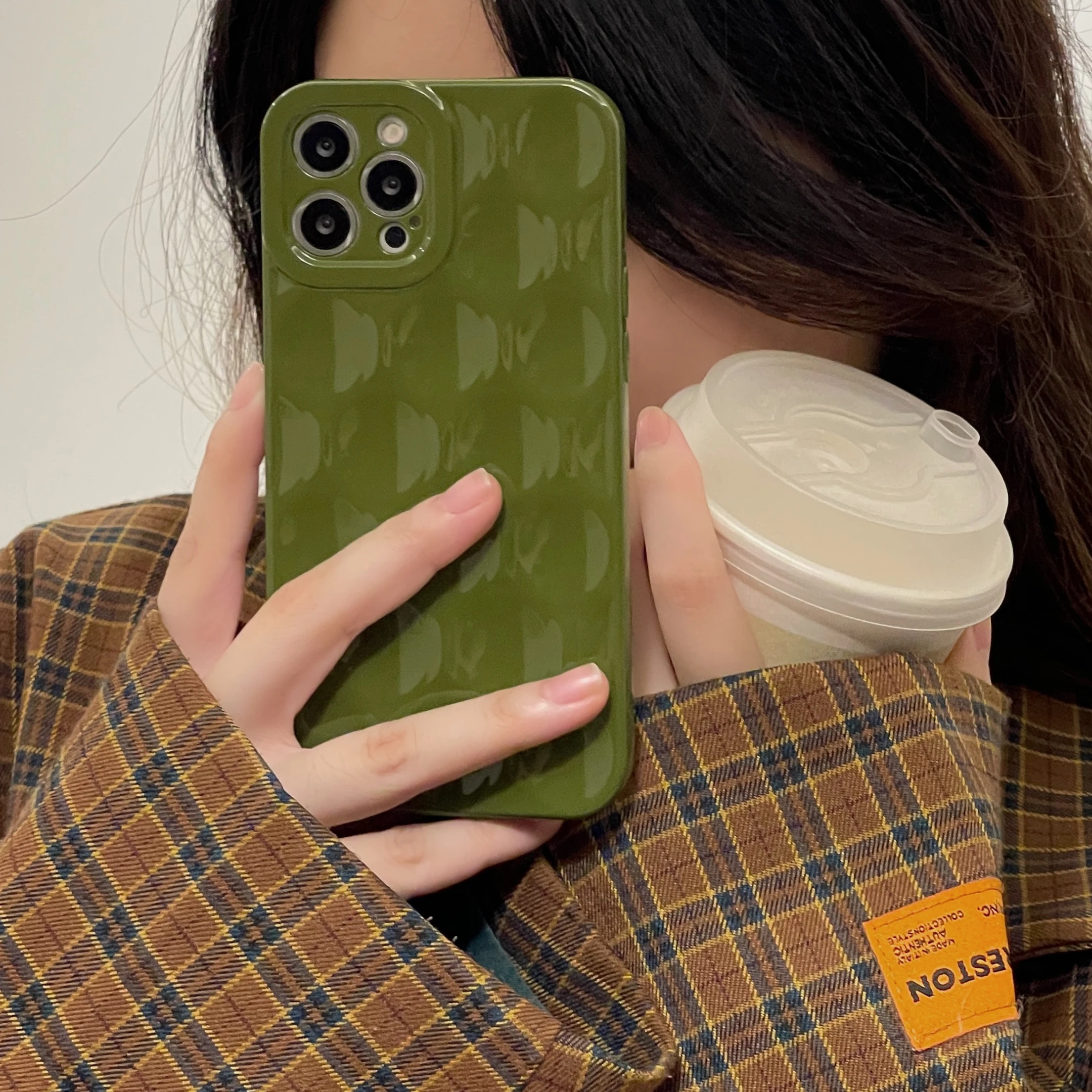 3D Beehive Case For iPhone 14 13 11 12 Pro Max X XS Max 12mini 13mini Metallic Paint Fold Soft Silicone Phone Cover Shell Capa
3D Beehive Case For iPhone 14 13 11 12 Pro Max X XS Max 12mini 13mini Metallic Paint Fold Soft Silicone Phone Cover Shell Capa