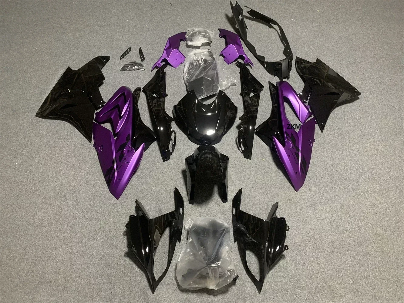 Suitable for S1000RR S1000 RR 2015 2016 2017 2018 Full Car Fairing Full Car Body Kit
Suitable for S1000RR S1000 RR 2015 2016 2017 2018 Full Car Fairing Full Car Body Kit