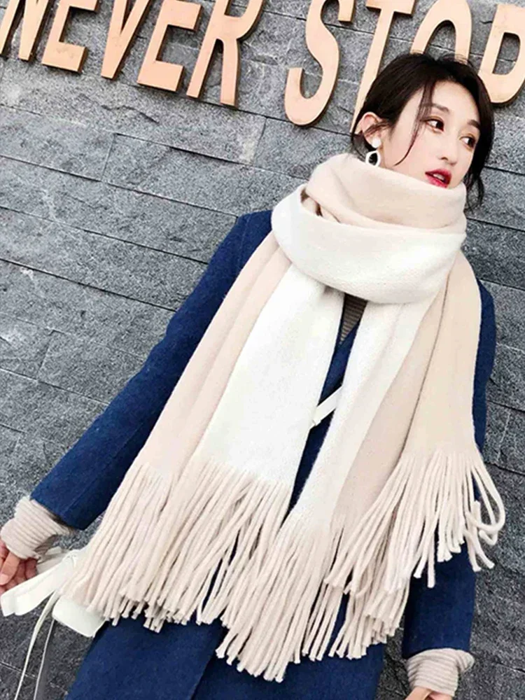 WJ397H23-H28 Luxury brand design Free Shipping Women Winter Scarf Imitation Cashmere Tassel Stoles Ladies Shawl
WJ397H23-H28 Luxury brand design Free Shipping Women Winter Scarf Imitation Cashmere Tassel Stoles Ladies Shawl