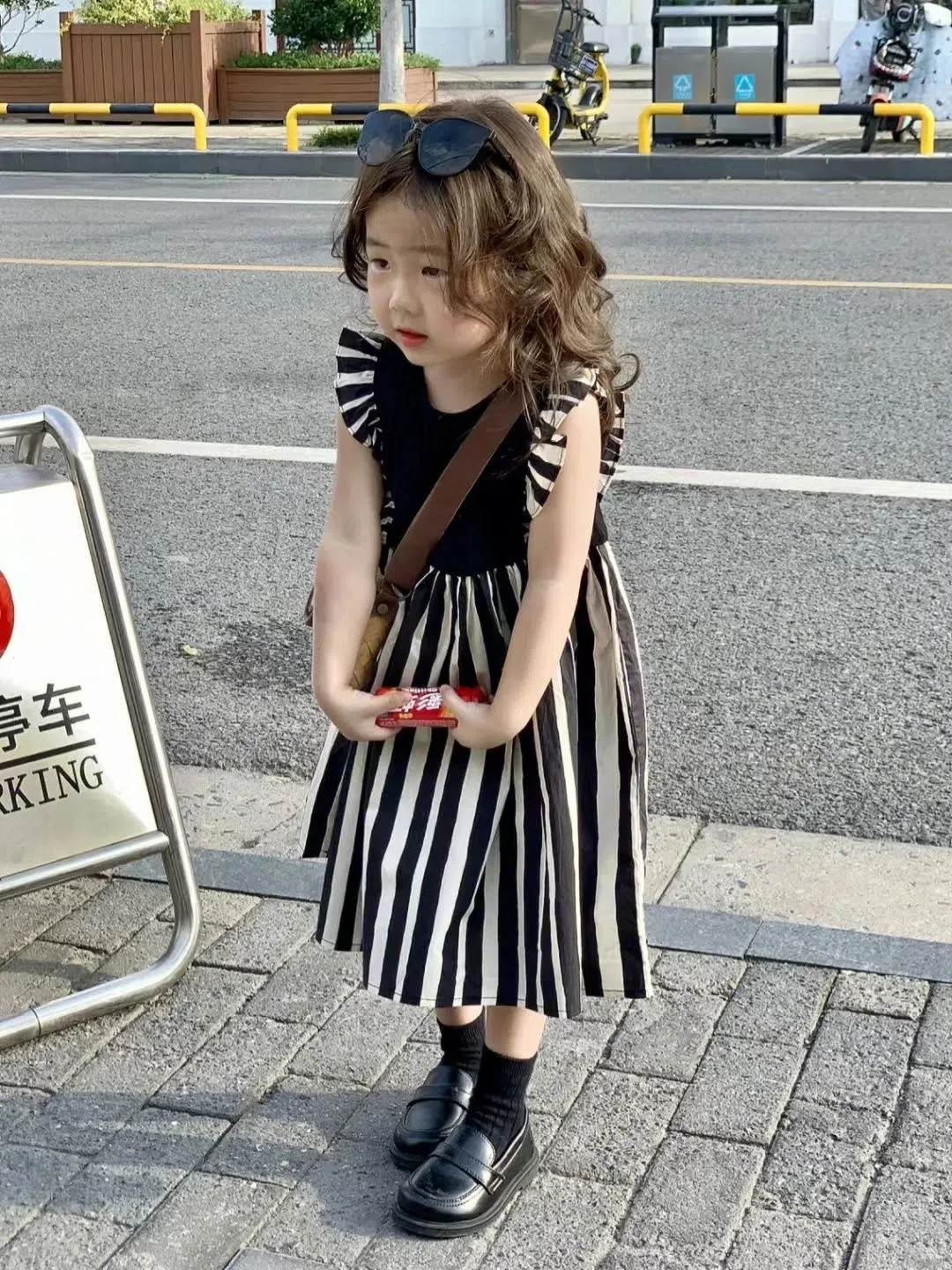 Summer Toddler Baby Girl's Tank Dress Chilldren Stripped Cotton Sudress Kids Sleeveless Casual Dresses for Girls Outfit Clothing
Summer Toddler Baby Girl's Tank Dress Chilldren Stripped Cotton Sudress Kids Sleeveless Casual Dresses for Girls Outfit Clothing