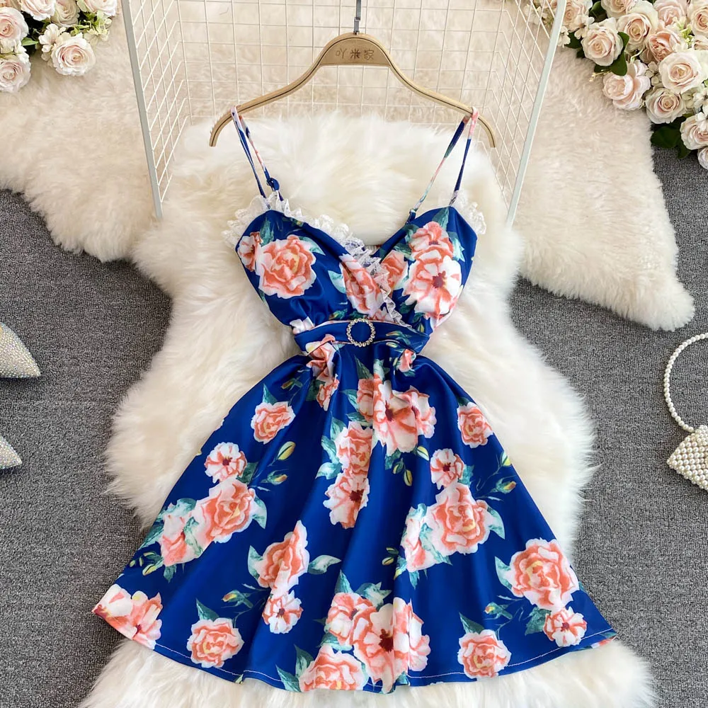 2022 Summer New Sexy V-neck Open Back Suspender Dress with Thin Waist and Short Waist with Thin Floral Dress
2022 Summer New Sexy V-neck Open Back Suspender Dress with Thin Waist and Short Waist with Thin Floral Dress