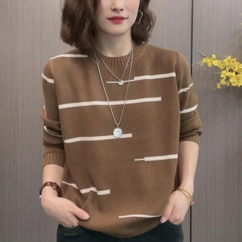 Women's Autumn and Winter Fashion Round Neck Pullover Contrast Jacquard Casual Versatile Long Sleeve Loose Sweater Knitted Tops
Women's Autumn and Winter Fashion Round Neck Pullover Contrast Jacquard Casual Versatile Long Sleeve Loose Sweater Knitted Tops
