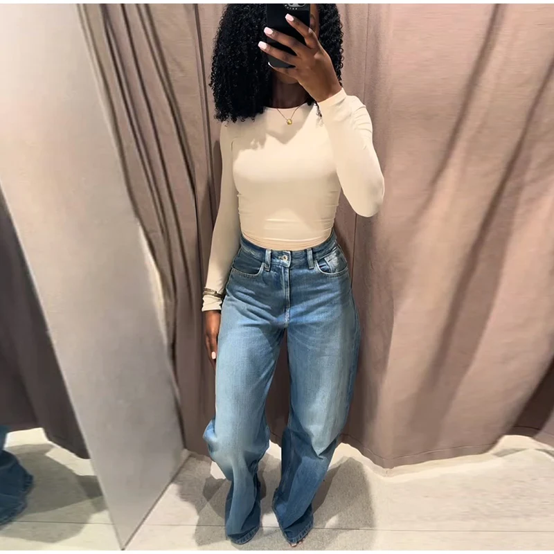 بنطلون نسائي واسع الساق من الجلد الصناعي مع جيوب، خصر مرتفع، تصميم فضفاض، مناسب للارتداء اليومي والتنقل، أزياء الشارع، ربيع 2026 بنطلون نسائي واسع الساق من الجلد الصناعي مع جيوب، خصر مرتفع، تصميم فضفاض، مناسب للارتداء اليومي والتنقل، أزياء الشارع، ربيع 2026