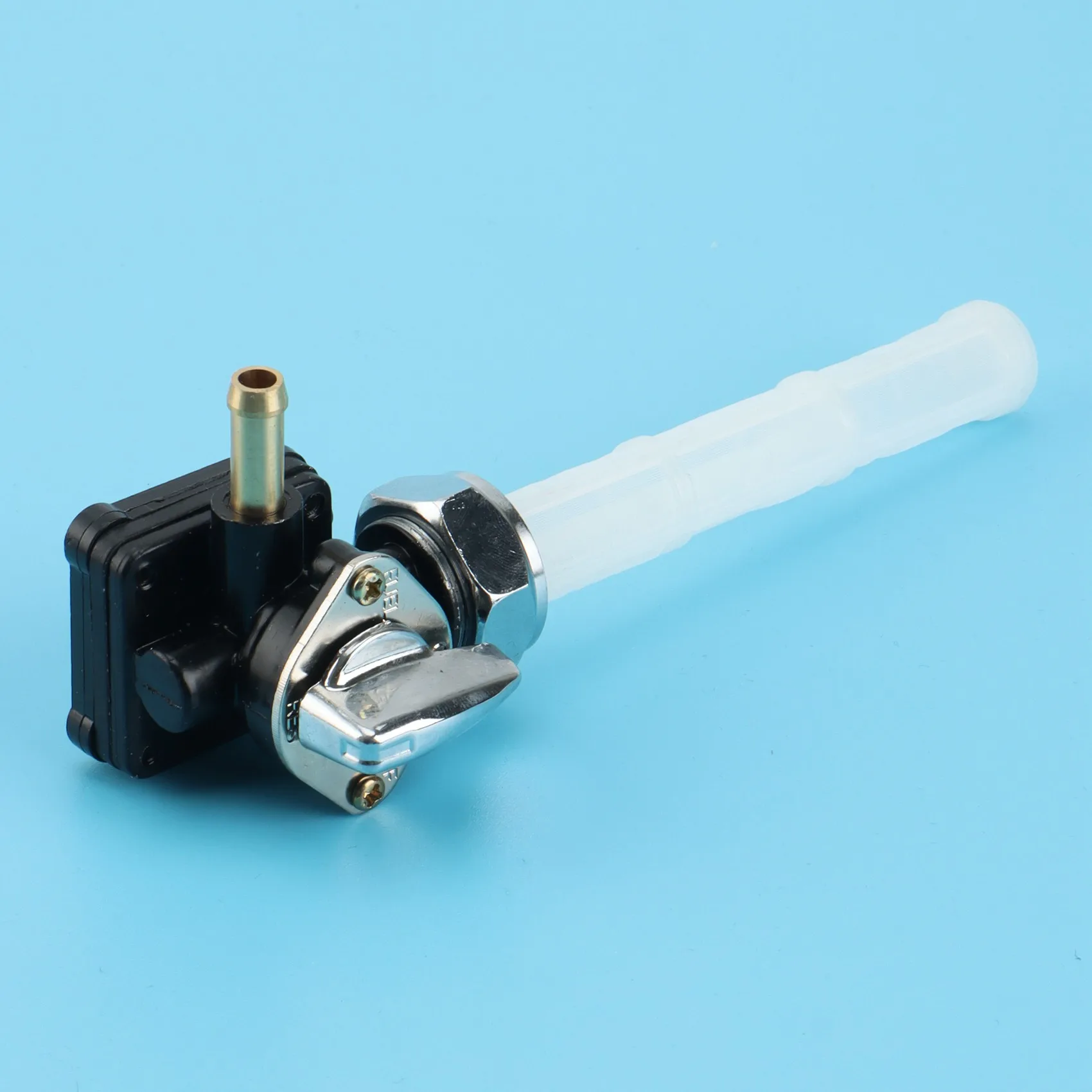 Fuel Valve Petcock with Male Thread Features 61338-94D for FLST, FXST, FLT, FXD 1995-2001
Fuel Valve Petcock with Male Thread Features 61338-94D for FLST, FXST, FLT, FXD 1995-2001