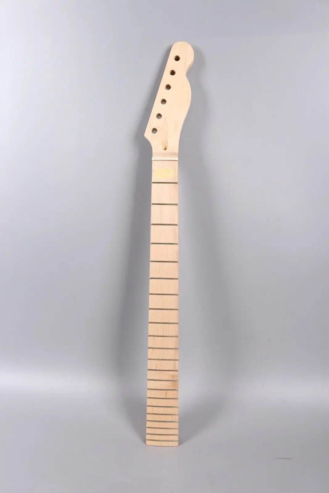 Yinfente 22 Fret Guitar Neck 27 Inch Long Scale Maple Fretboard Bolt on Style Back Strip Unfinished Guitar Parts for DIY Amateur
Yinfente 22 Fret Guitar Neck 27 Inch Long Scale Maple Fretboard Bolt on Style Back Strip Unfinished Guitar Parts for DIY Amateur