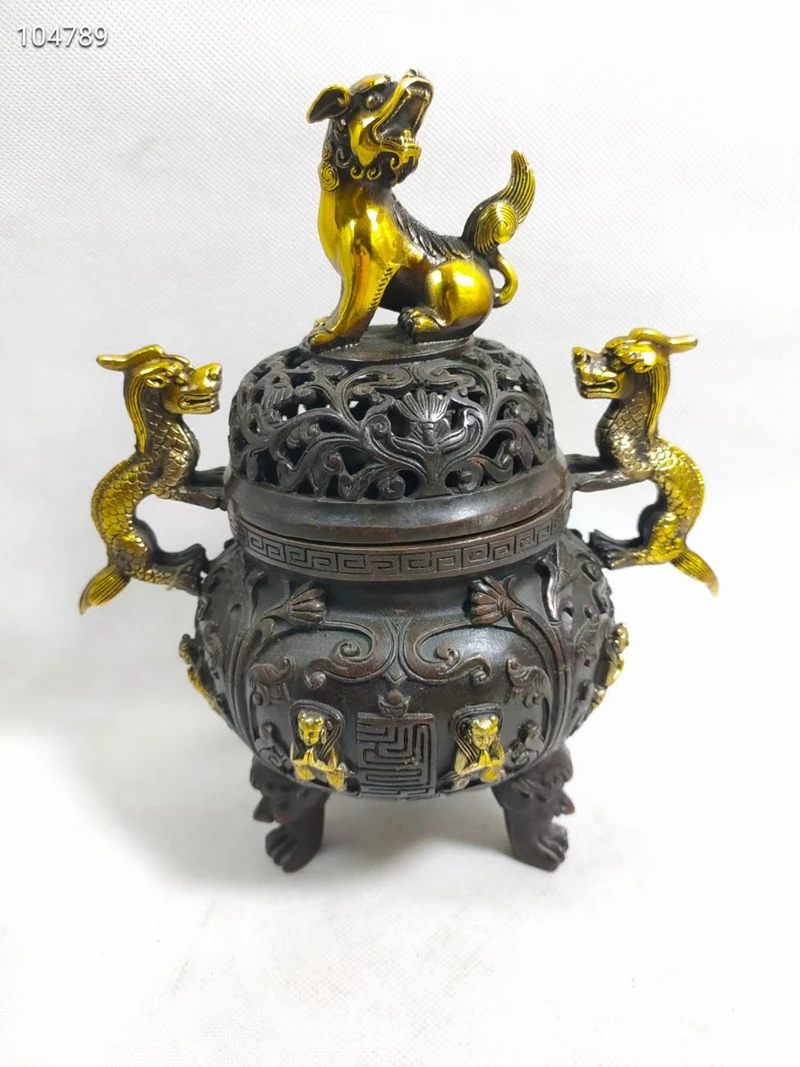 

Ancient Craft Lion Incense Burner Foo Gog Lucky Beast Handle Buddhism Blessing Mark at Bottom Copper Gilding