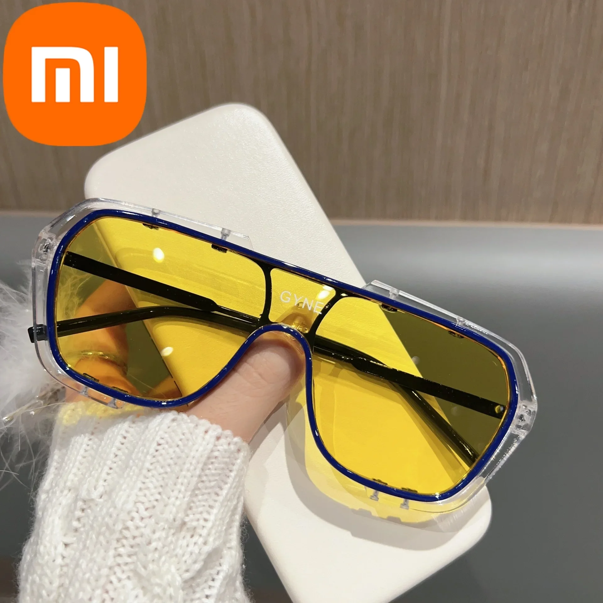 Солнцезащитные очки Xiaomi в стиле INS, Интернет-знаменитости, цельный большой корпус, для женщин и мужчин, высококачественные модные солнцезащитные очки с защитой от ультрафиолета
Солнцезащитные очки Xiaomi в стиле INS, Интернет-знаменитости, цельный большой корпус, для женщин и мужчин, высококачественные модные солнцезащитные очки с защитой от ультрафиолета