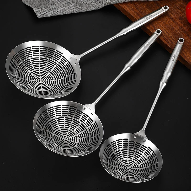 

304 Stainless Steel Hot Pot Colander Oil Fried Filter Large Long Handle Mesh Noodle Strainer Skimmer Spoon kitchen Utensils