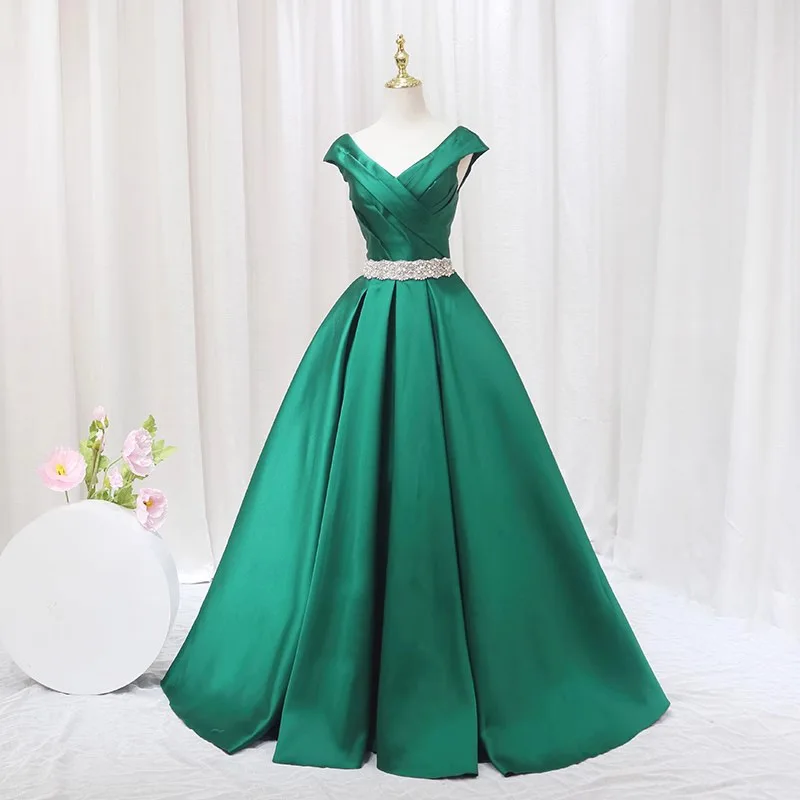 Ashely Alsa Real Picture Green Evening Dresses For Women V Neck Beaded Waistband A Line Satin Bride Wedding Party Gown Prom Wear
Ashely Alsa Real Picture Green Evening Dresses For Women V Neck Beaded Waistband A Line Satin Bride Wedding Party Gown Prom Wear