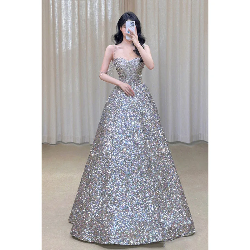 Роскошное платье знаменитости с блестками, саудовская Арабская Мода, вырез лодочкой, бисером, бахромой, ТРАПЕЦИЕВИДНОЕ ПЛАТЬЕ, женское блестящее платье для выпускного вечера
Роскошное платье знаменитости с блестками, саудовская Арабская Мода, вырез лодочкой, бисером, бахромой, ТРАПЕЦИЕВИДНОЕ ПЛАТЬЕ, женское блестящее платье для выпускного вечера