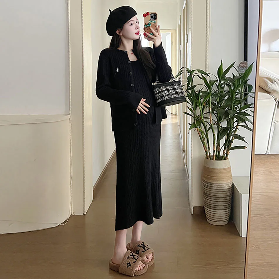 2024 Spring Autumn Fashionable Loose Casual Knitted Dress and Long Sleeve Coat Two Piece Elegant Beauty Pregnant Woman Dress Set
2024 Spring Autumn Fashionable Loose Casual Knitted Dress and Long Sleeve Coat Two Piece Elegant Beauty Pregnant Woman Dress Set
