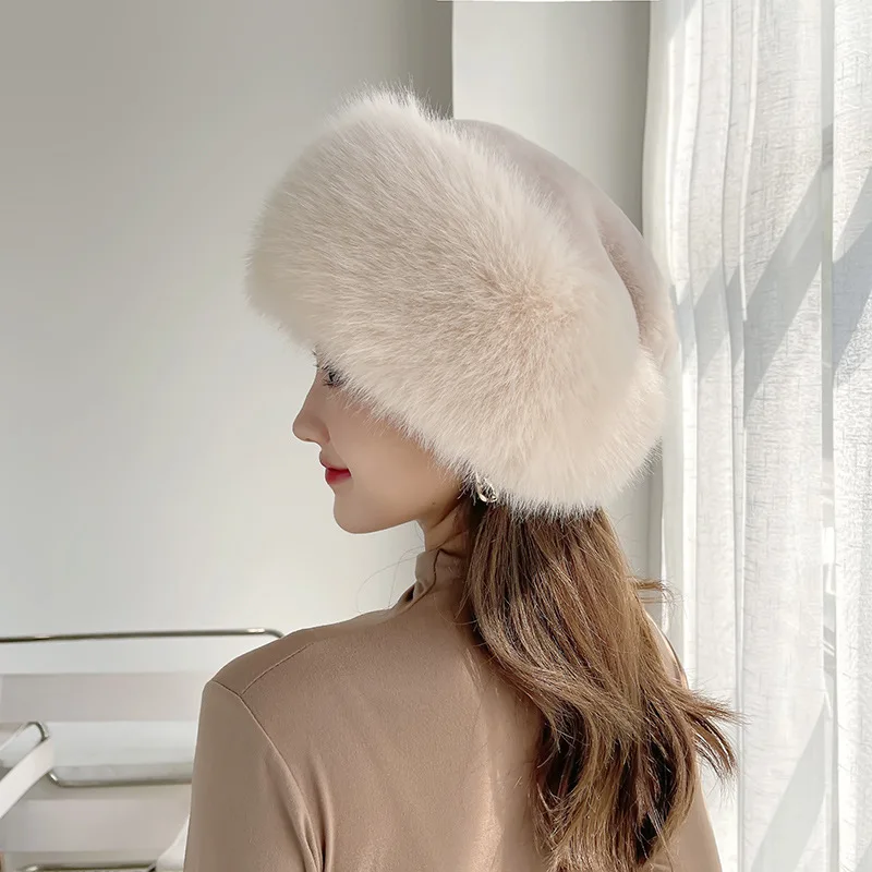 New Stylish Beanie Hats for Women Winter Warm Fluffy Bone Cap Soft Outdoor Thick Natural Fox Fur Hat Female Dome Hats
New Stylish Beanie Hats for Women Winter Warm Fluffy Bone Cap Soft Outdoor Thick Natural Fox Fur Hat Female Dome Hats