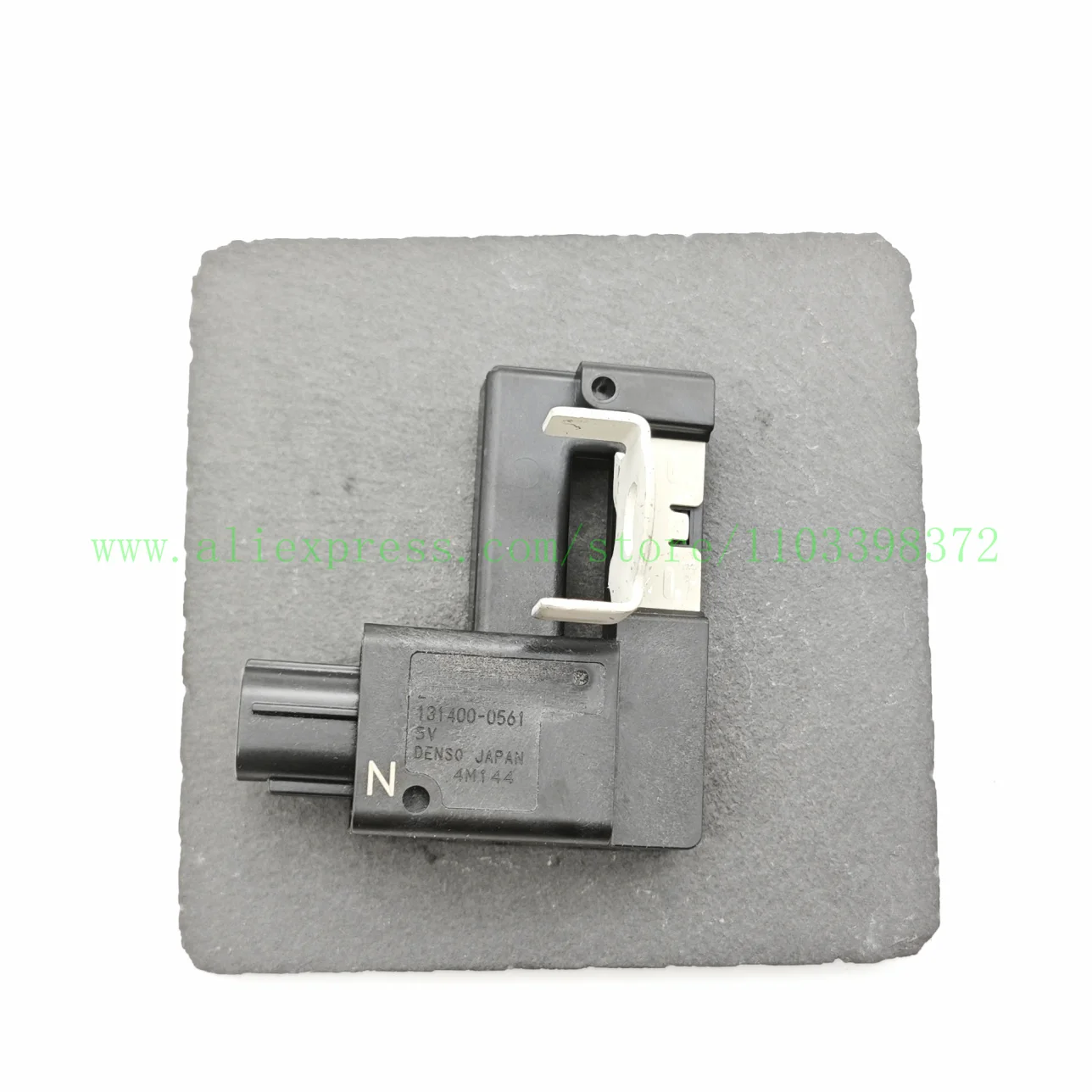 Датчик тока аккумулятора для Su-zuki 32810-68K00 3281068K00 131400-0390 1314000390
Датчик тока аккумулятора для Su-zuki 32810-68K00 3281068K00 131400-0390 1314000390