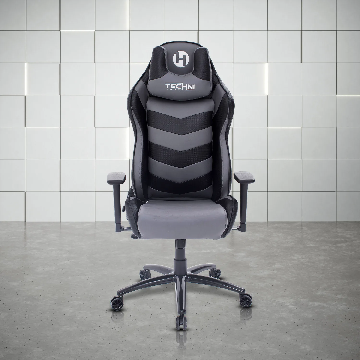 Comfortable and Ergonomic Techni Sport TS-61 High Back Racer Style Video Gaming Chair in Stylish Grey/Black Color Combination fo
Comfortable and Ergonomic Techni Sport TS-61 High Back Racer Style Video Gaming Chair in Stylish Grey/Black Color Combination fo