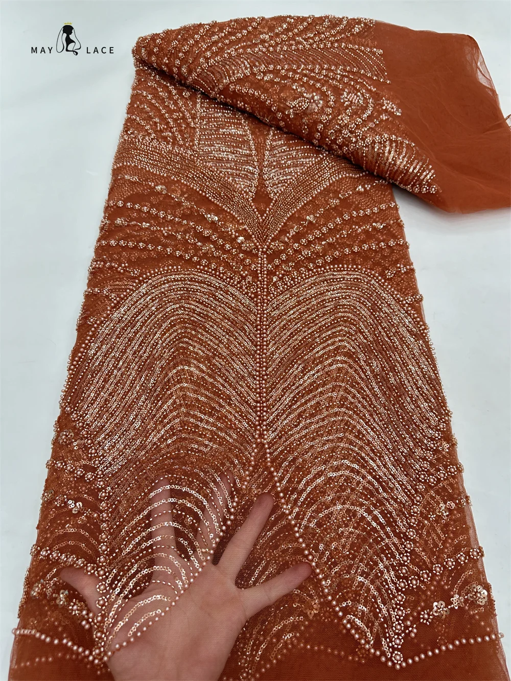 Fashion African Lace Fabric 2024 High Quality French Beaded Luxury Tulle Lace Nigerian Sequins Net Lace Fabric For Wedding Dress
Fashion African Lace Fabric 2024 High Quality French Beaded Luxury Tulle Lace Nigerian Sequins Net Lace Fabric For Wedding Dress