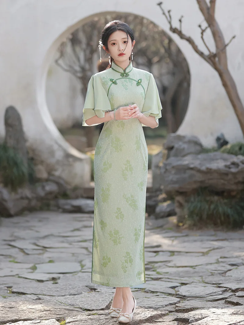 

FZSLCYIYI Green Elegant Mandarin Collar Flare Sleeve Jacquard Qipao Chinese Handmade Buttons Lace Cheongsam Women Dresses