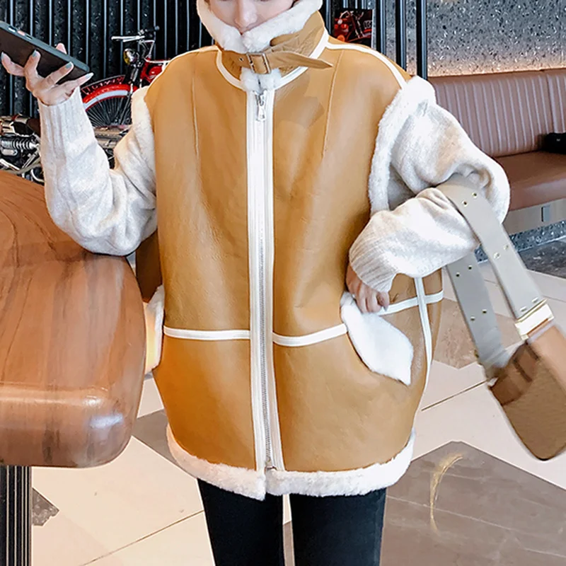 Fashion Pumpkin Color Loose Locomotive Vest Women Integrated Thick Lamb Hair Korean Style PU Leather Jackets Winter Fur Clothing
Fashion Pumpkin Color Loose Locomotive Vest Women Integrated Thick Lamb Hair Korean Style PU Leather Jackets Winter Fur Clothing