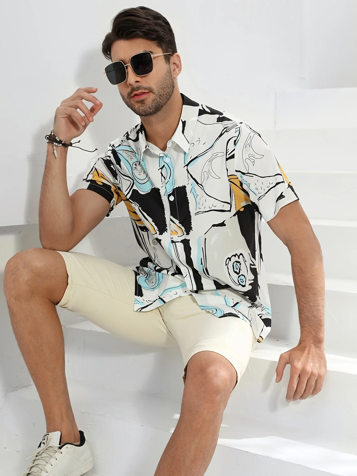 

CLOOCL Men's Casual Sketch Pattern 3D Print Short Sleeve Hawaiian Shirt Male Clothes for Summer Vacation Beach