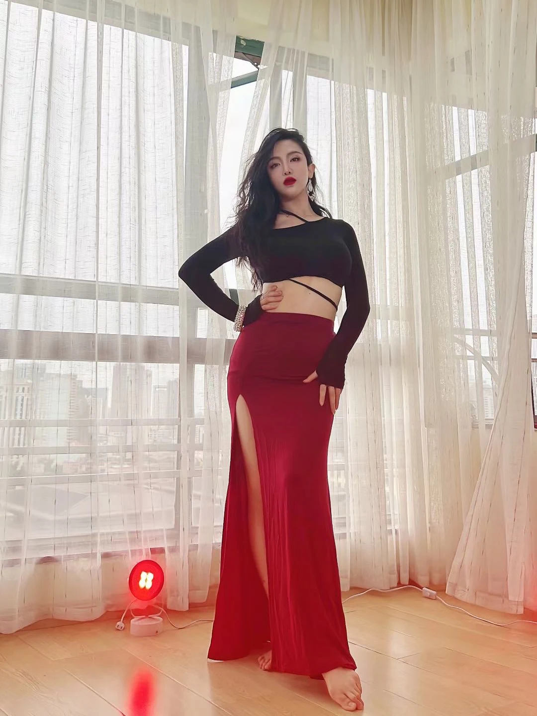 Oriental Dance Dress Belly Costume 2023 Arab Woman Clothes Suit Women Tops 2022 Stage For Top Skirt Dancer Indian Egyptian Wear
Oriental Dance Dress Belly Costume 2023 Arab Woman Clothes Suit Women Tops 2022 Stage For Top Skirt Dancer Indian Egyptian Wear