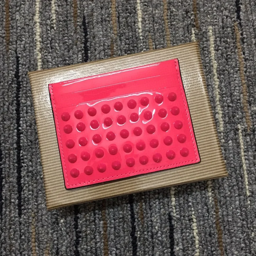 Модный брендовый держатель карт Cl, разноцветный, зеркальный, с заклепками, дизайнерский, с несколькими слотами, ультратонкий кошелек, визитница, мужской
Модный брендовый держатель карт Cl, разноцветный, зеркальный, с заклепками, дизайнерский, с несколькими слотами, ультратонкий кошелек, визитница, мужской