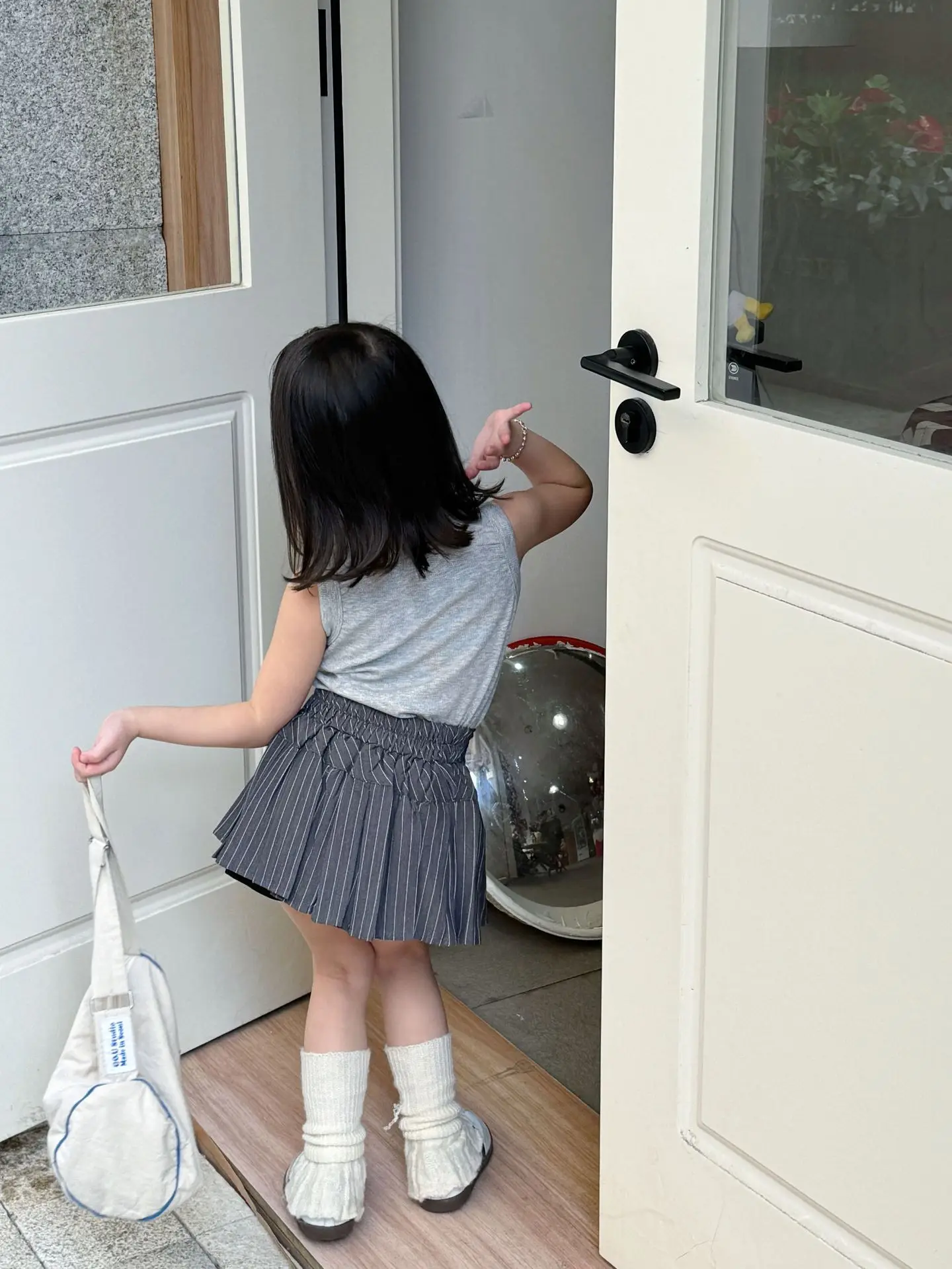 2025 Summer New Children Sleeveless T Shirts Girls Solid Casual Vest Thin Cotton Baby Girl Striped Sling Tops Kids Clothes 16 S951f9de324824002b62726654f16ffd6u