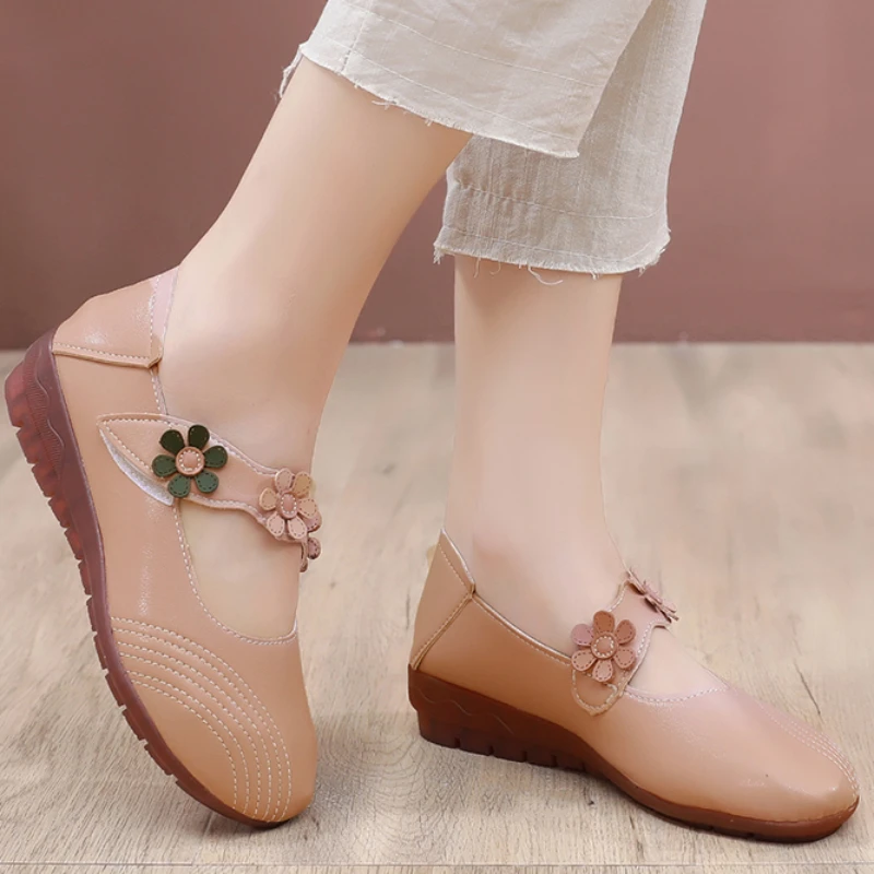 Женские винтажные дышащие туфли, мягкая кожа, плоская подошва, повседневная прогулочная обувь, с цветочным принтом, для осени 
Женские винтажные дышащие туфли, мягкая кожа, плоская подошва, повседневная прогулочная обувь, с цветочным принтом, для осени