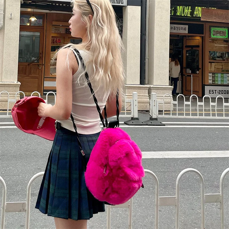 Korean Version Of High Quality Women's Plush Backpack Artificial Fur Premium Backpack Furry Student Soft Luxury Backpack
Korean Version Of High Quality Women's Plush Backpack Artificial Fur Premium Backpack Furry Student Soft Luxury Backpack