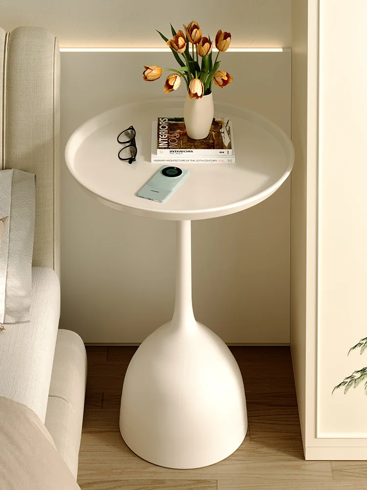 Internet celebrity small table, mini coffee tale, modern simple small round tabe, sofa side tabl, bedside storage tble, wrou
Internet celebrity small table, mini coffee tale, modern simple small round tabe, sofa side tabl, bedside storage tble, wrou