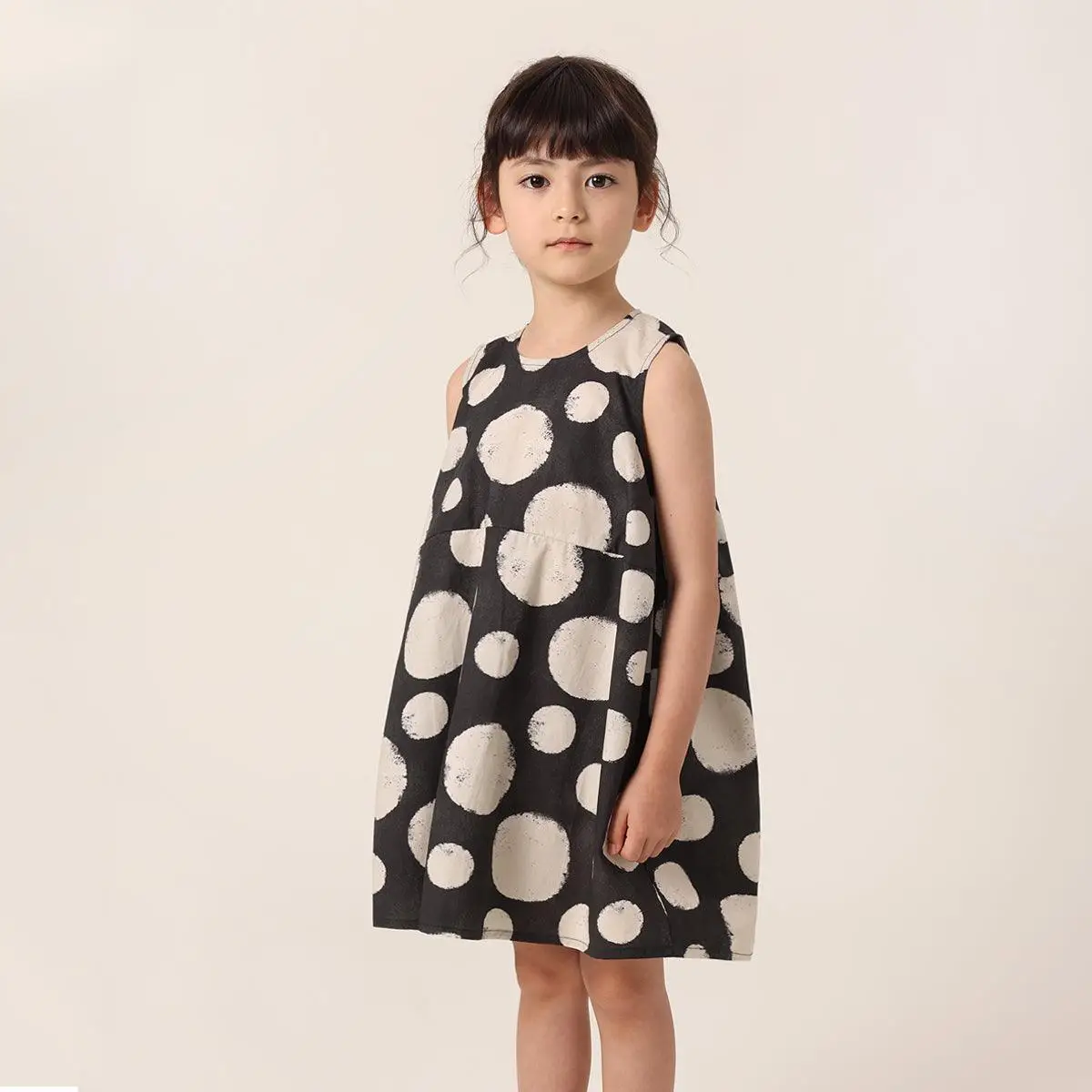 MARC&JANIE Girls Summer Moon Polka Dot Cotton Dresses 230935 French Series
MARC&JANIE Girls Summer Moon Polka Dot Cotton Dresses 230935 French Series