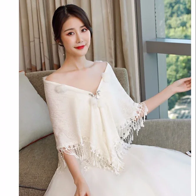 New Cheongsam Shawl Spring Autumn Style Covered Shawl Women Keep Warm Bride's Wedding Dress Girl Bridesmaid White
New Cheongsam Shawl Spring Autumn Style Covered Shawl Women Keep Warm Bride's Wedding Dress Girl Bridesmaid White
