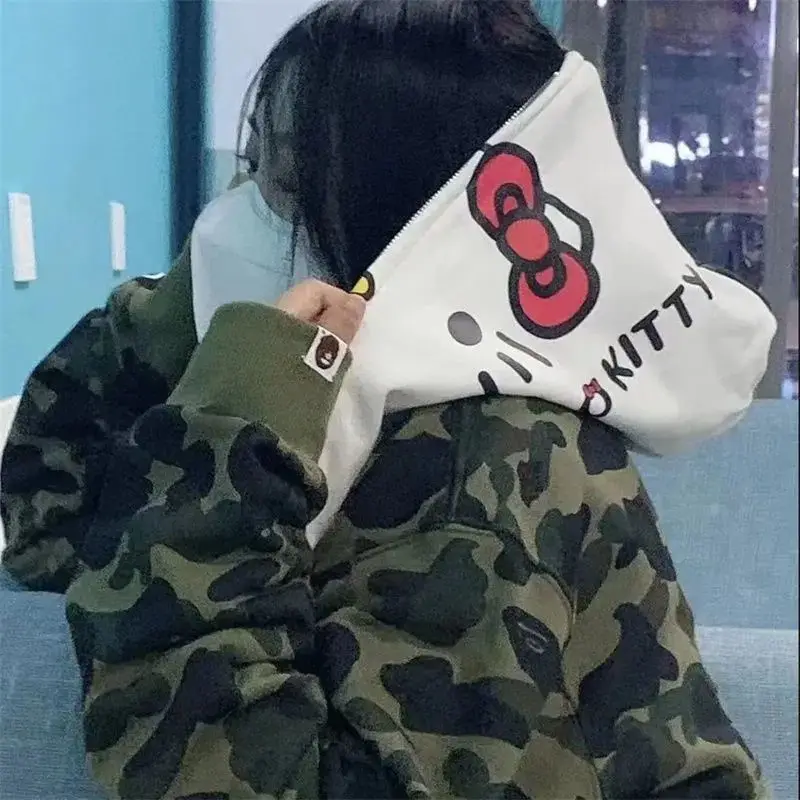 Sanrio Camo Hooded Zip Sweatshirt Hello Kitty Cartoon Spring Autumn Thin Section Coat Anime Couple Tops Grils Christmas Gift
Sanrio Camo Hooded Zip Sweatshirt Hello Kitty Cartoon Spring Autumn Thin Section Coat Anime Couple Tops Grils Christmas Gift