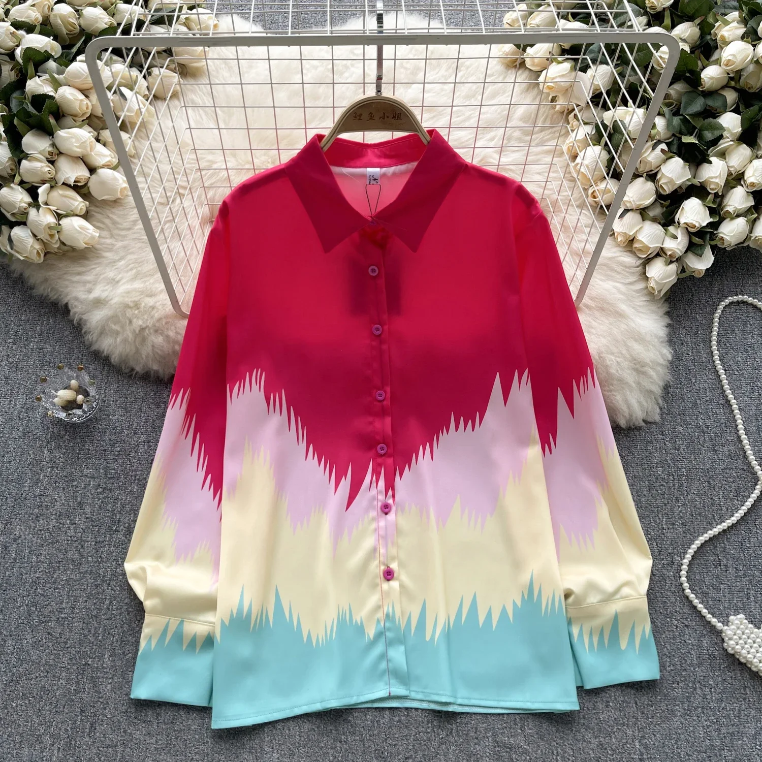 VANOVICH European and American Style Women's Temperament Gradient Shirts Polo Collar Long-sleeved Loose Casual Fashion Shirts
VANOVICH European and American Style Women's Temperament Gradient Shirts Polo Collar Long-sleeved Loose Casual Fashion Shirts