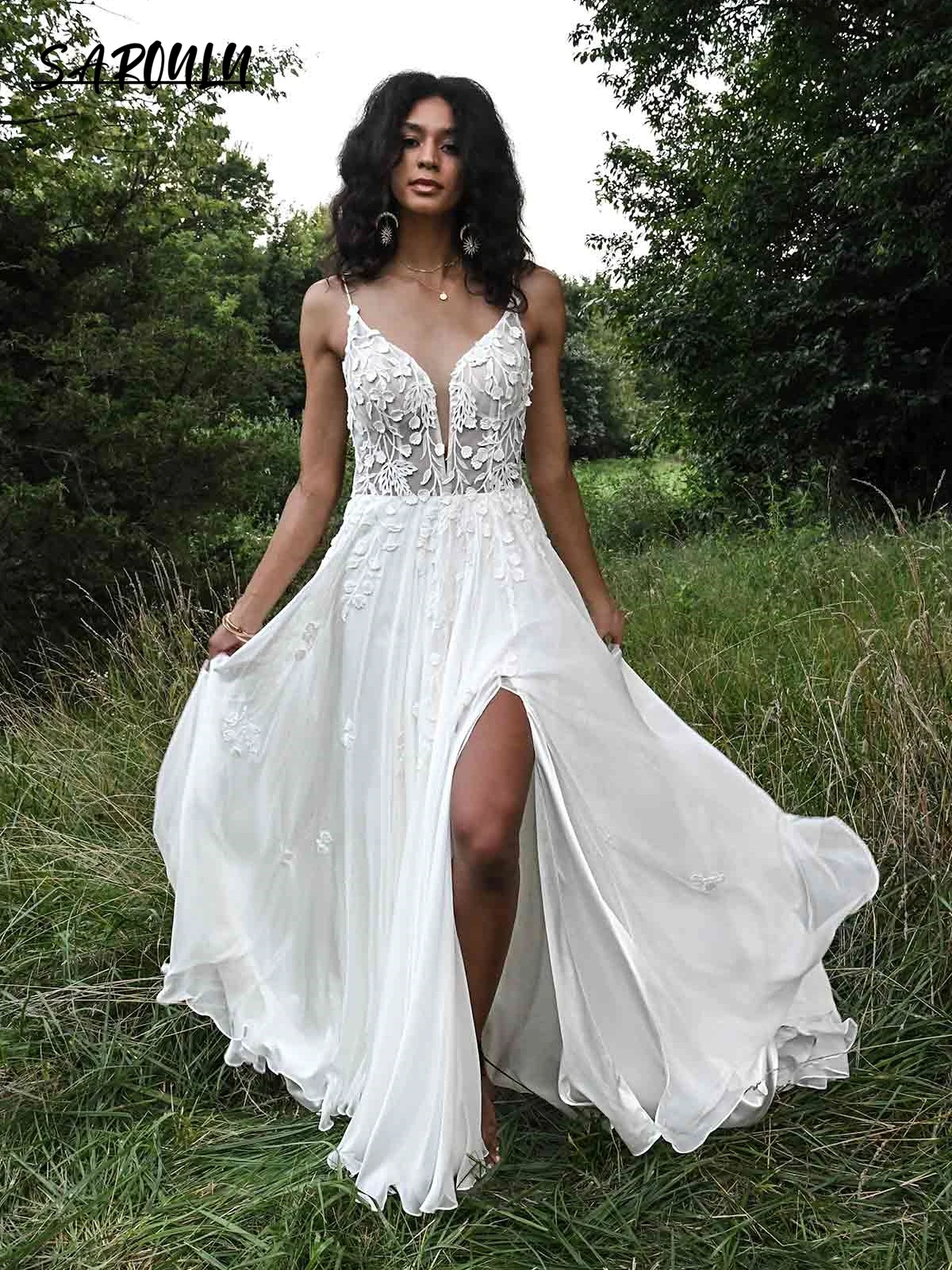 

Plunging V Neck Beach Bride Dresses Custom Made Lace Bridal Gown Modern A-line Boho Wedding Dress With Minimalist Straps