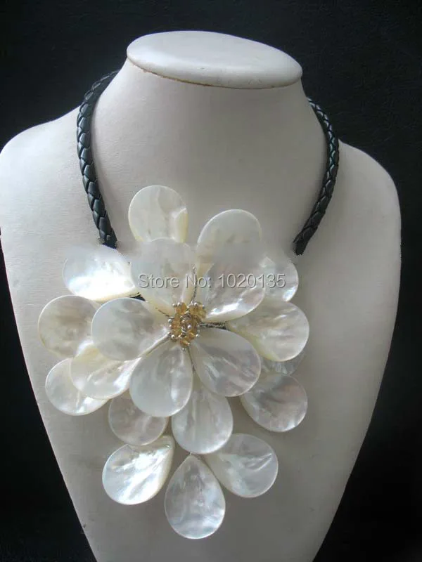 white drop flower and stone necklace 130mm 18inch gift wholesale beads big flower
white drop flower and stone necklace 130mm 18inch gift wholesale beads big flower